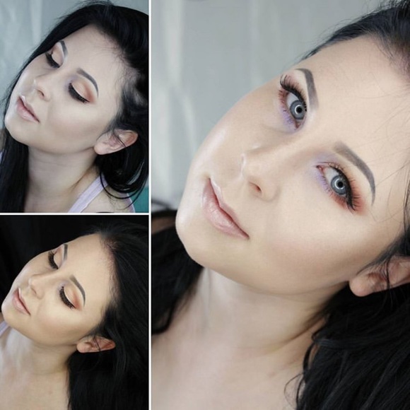 MAC Lustre Lipstick- Politely Pink (Discont.) - Picture 10 of 10